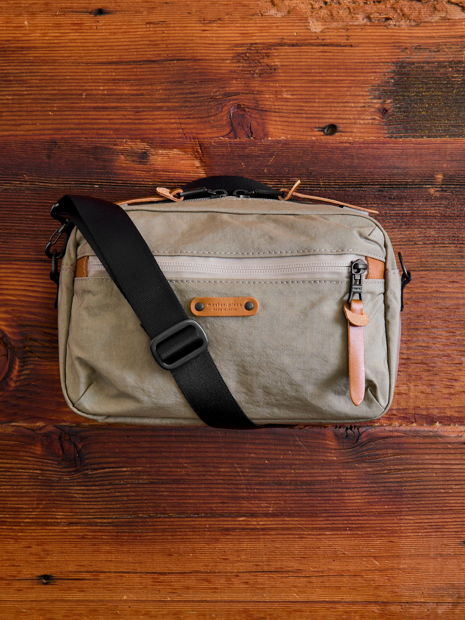 Root Mini Shoulder Bag in Beige – Blue Owl Workshop