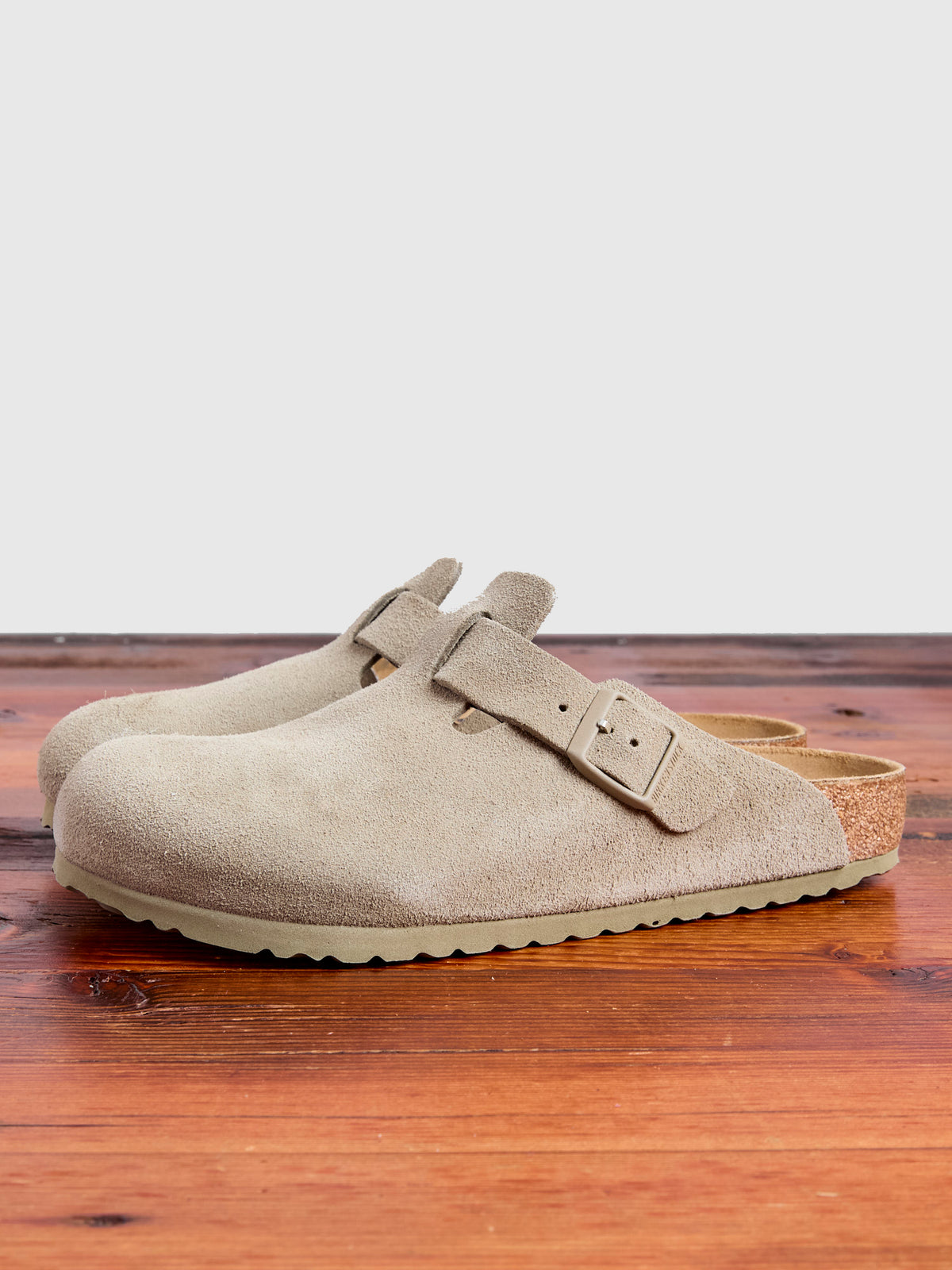 NEW Birkenstock Uppsala Faded Khaki Shoes 41 R Mens 8 Birkenstock Uppsala Mid Chukka Shearling dark tea suede  main image 2