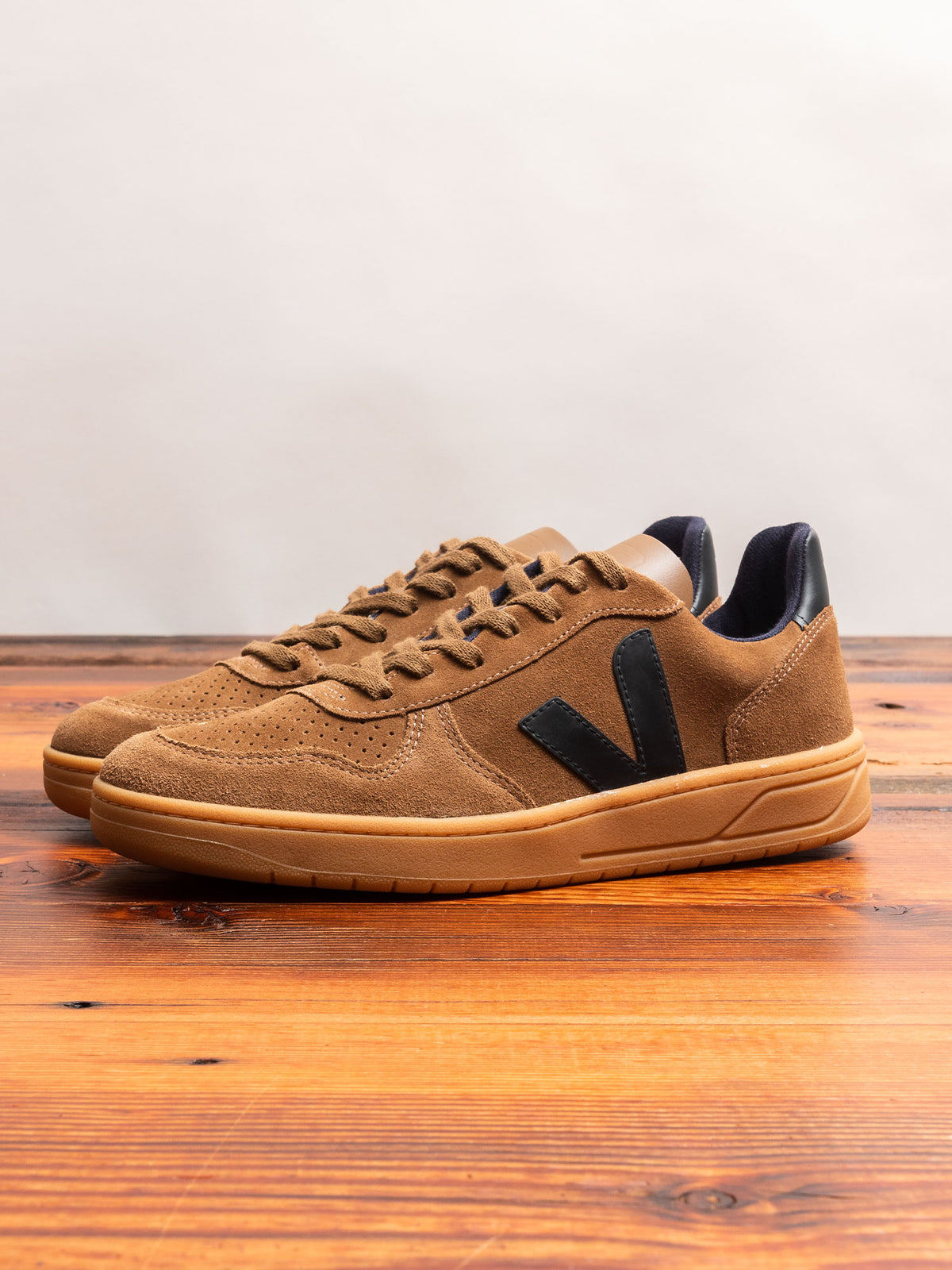 V-10 Sneaker in Brown Suede – Blue Owl Workshop