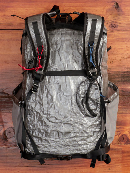 And Wander Dyneema Backpack Charcoal – Frans Boone Store