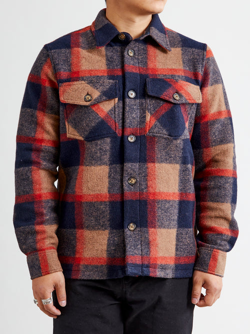 Catch Overshirt in Red