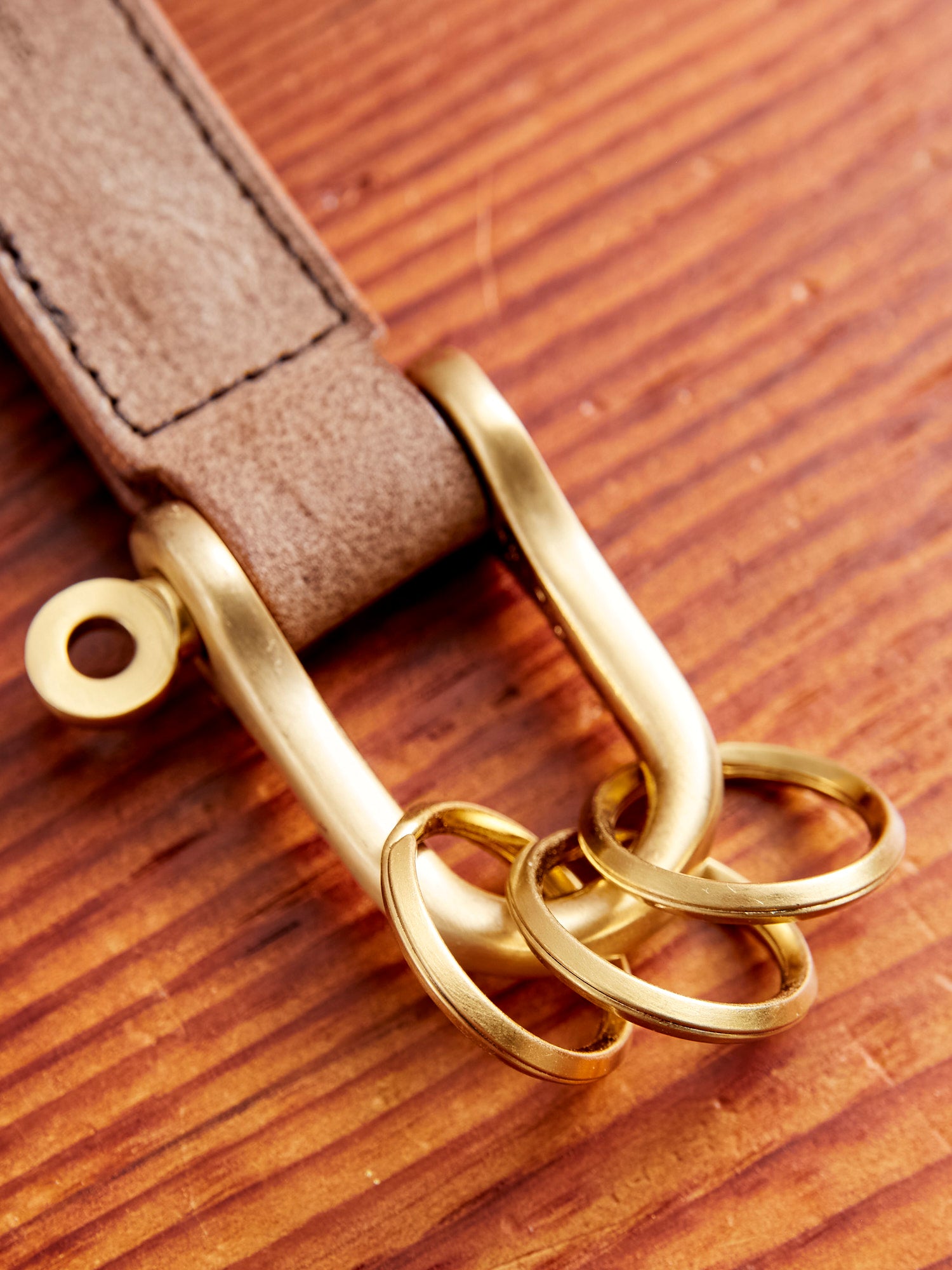 Hender Scheme key shackle choco