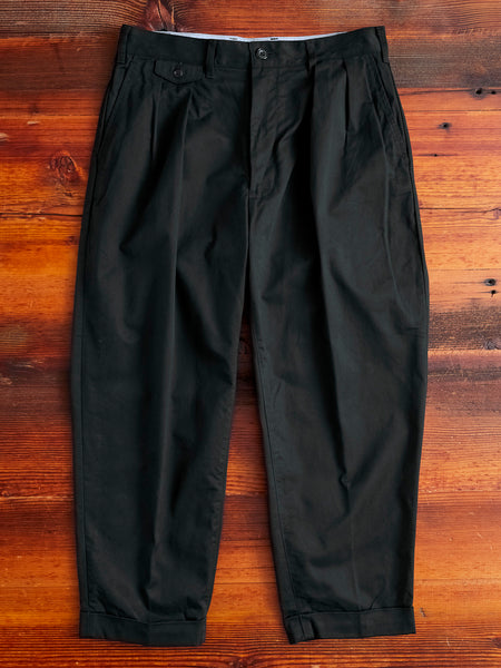 2-Pleat Twill Trousers in Black