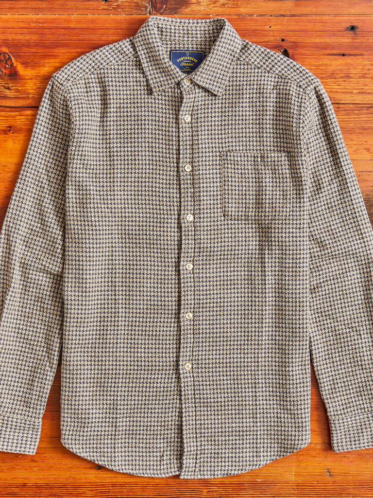 Abstract Pied Poule Button-Up Shirt in Charcoal