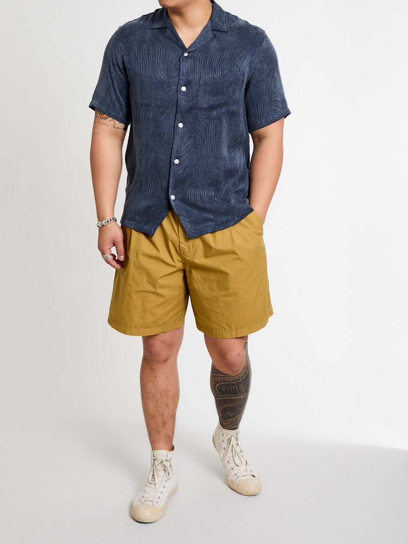 Optic Button-Up Shirt in Navy