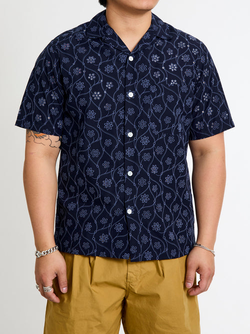 Rendi Button-Up Shirt in Navy