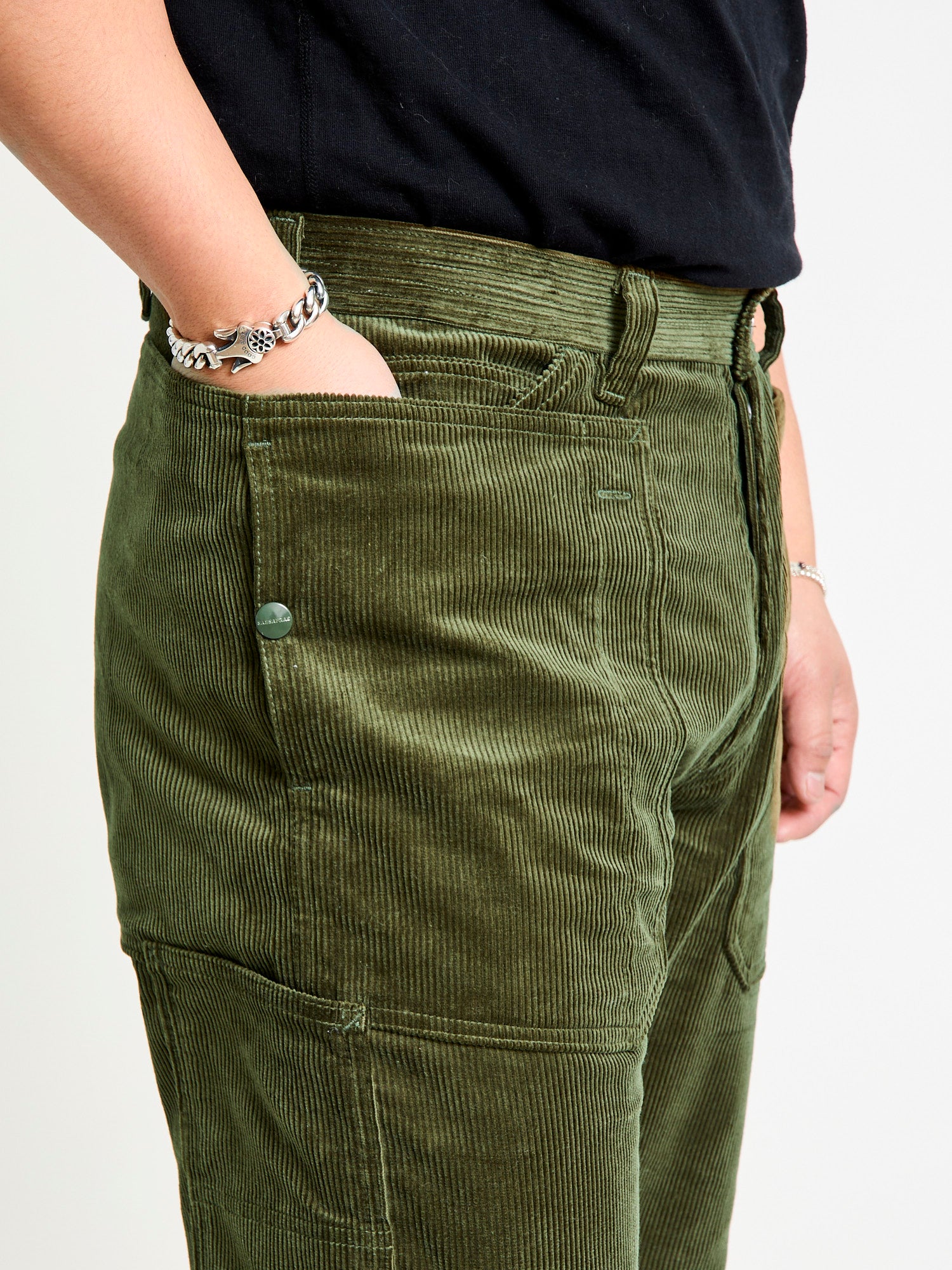 Fall Leaf Gardener Pants in Olive 9W Corduroy – Blue Owl Workshop