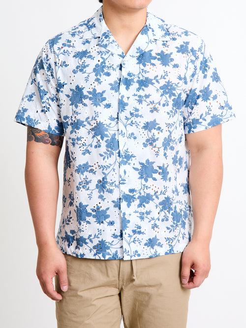 Minho Button-Up Shirt in White Blue