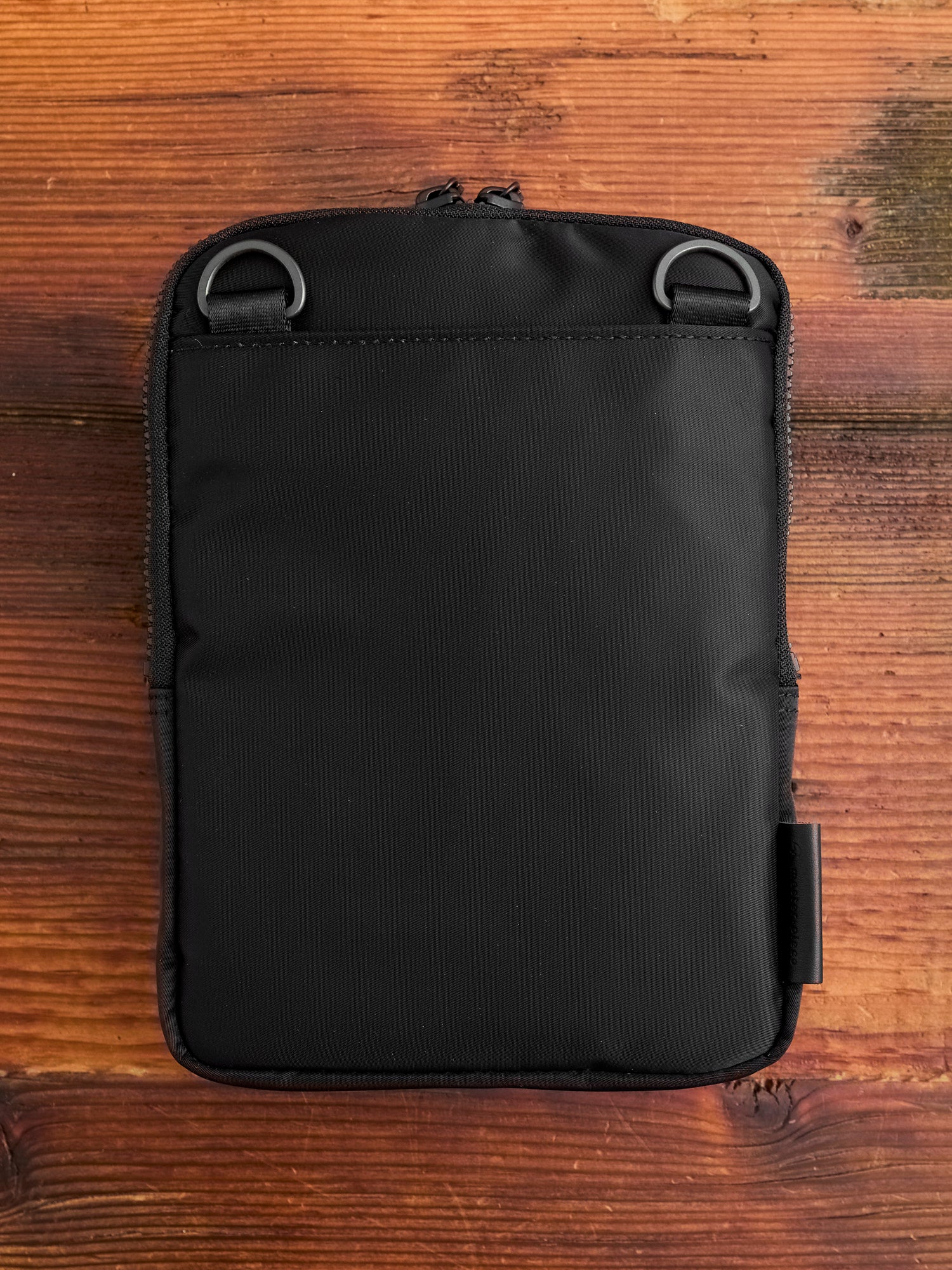 Confi Shoulder Bag in Black – Blue Owl Workshop