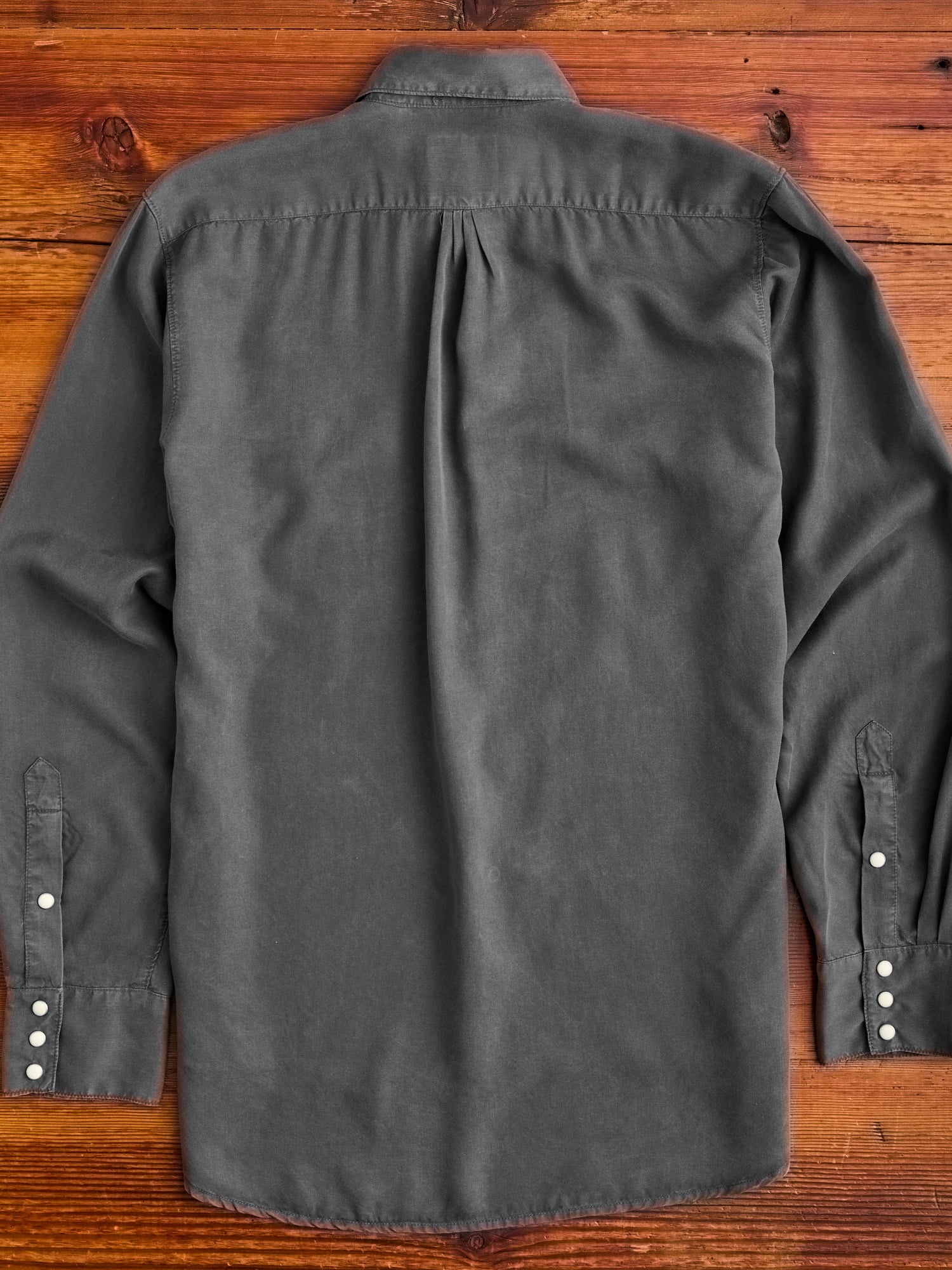 Tencel Gabardine Pearl Snap Shirt in Faded Black – Blue Owl Workshop