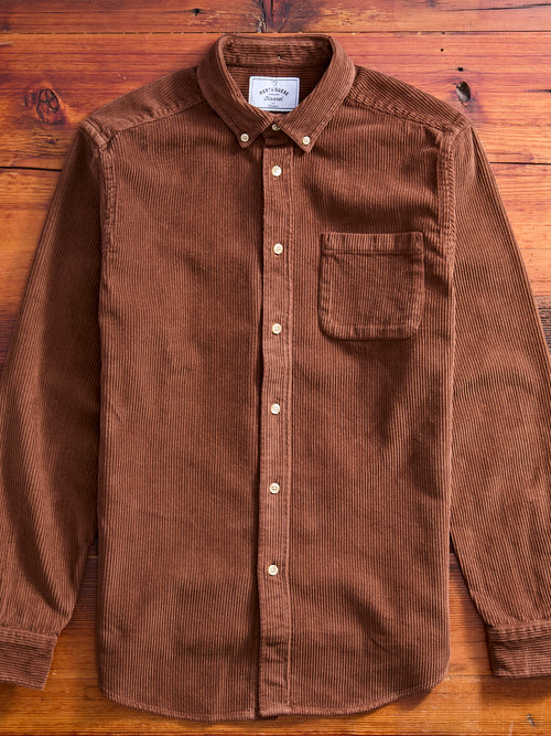 Lobo Button-Up Shirt in Brown