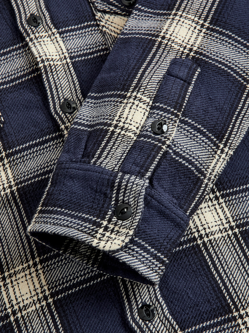 Crosscut Flannel in Midnight Plaid