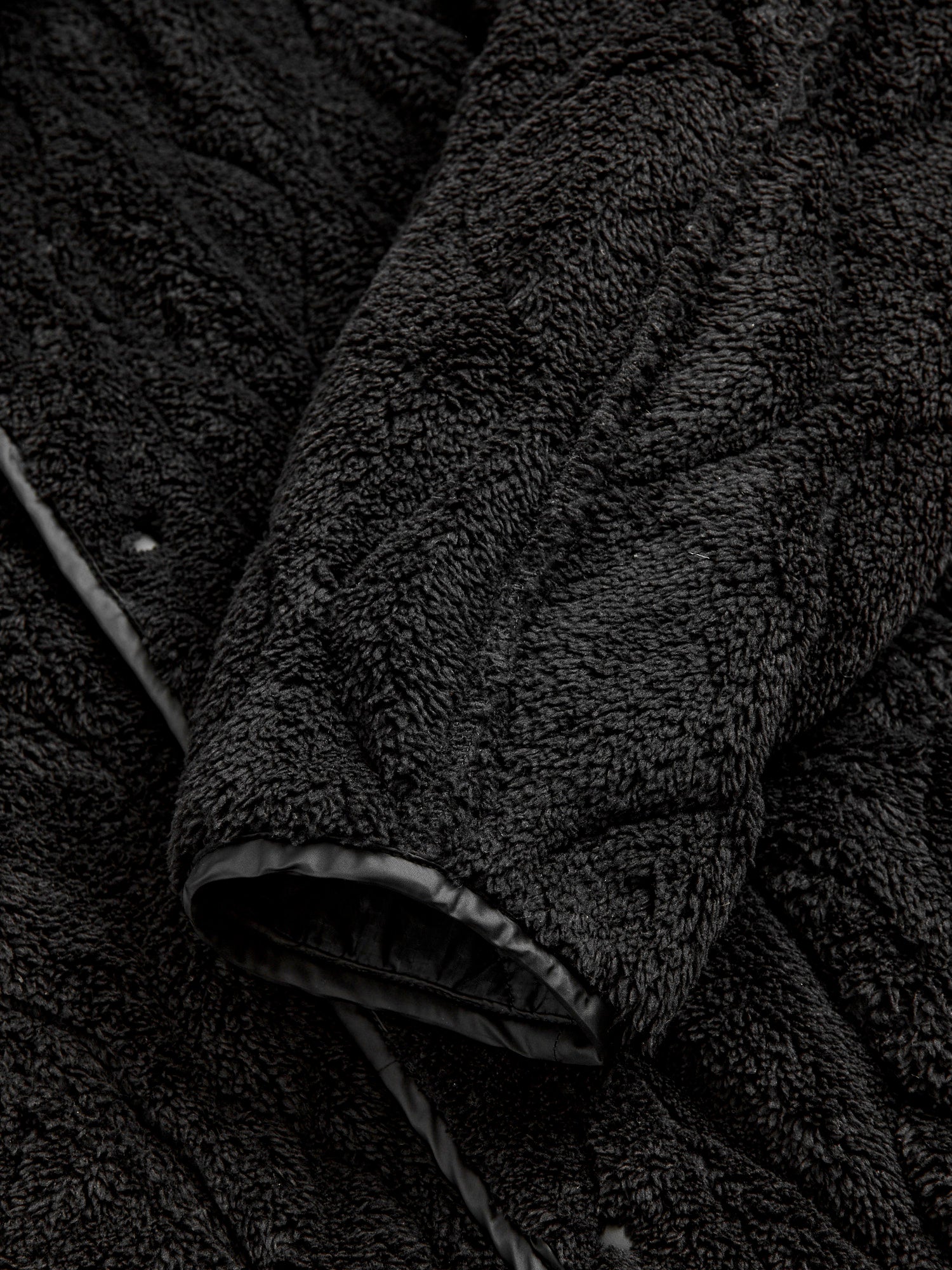 【REMI RELIEF】 BOA HOODIE JACKET Reversible Nylon Ripstop Boa Liner Jacket in Black – Blue