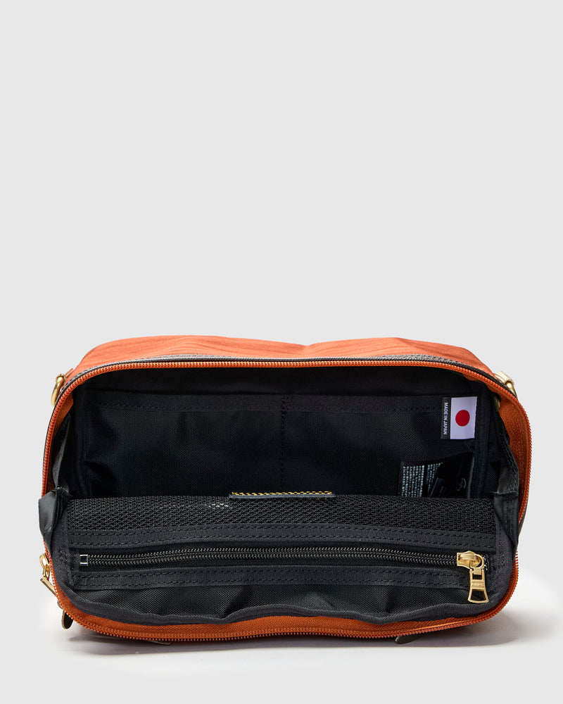 Link Shoulder Bag v2 in Orange