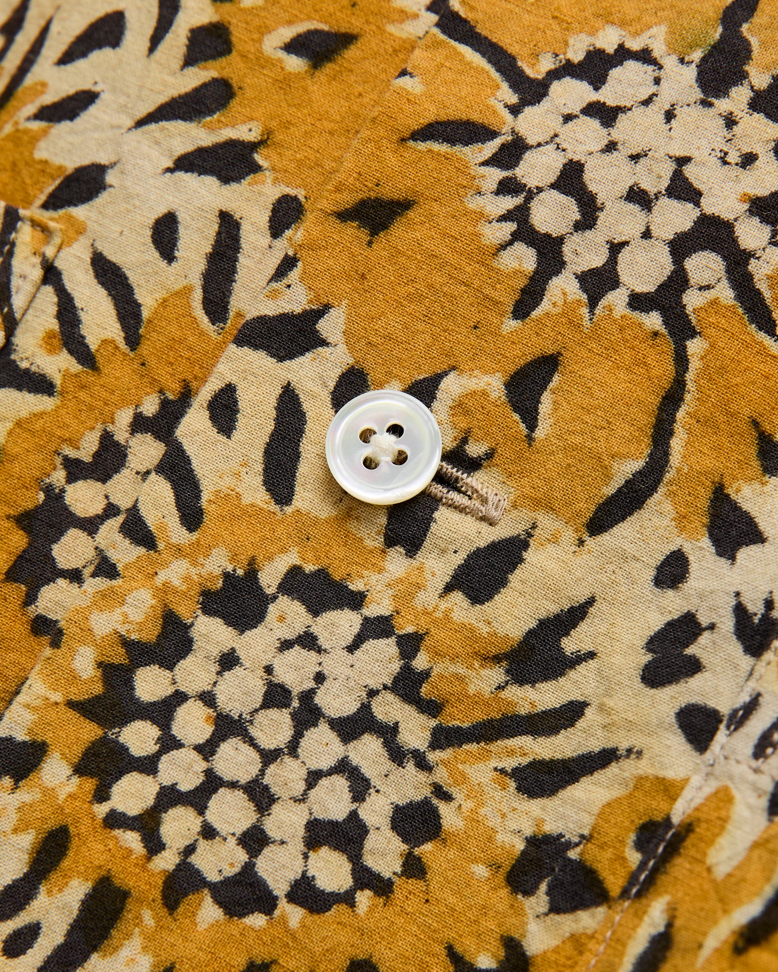 【YELLOW】Open Collar Block Print Sun Flower 2025_03_Product_BeamsPlus_SunF