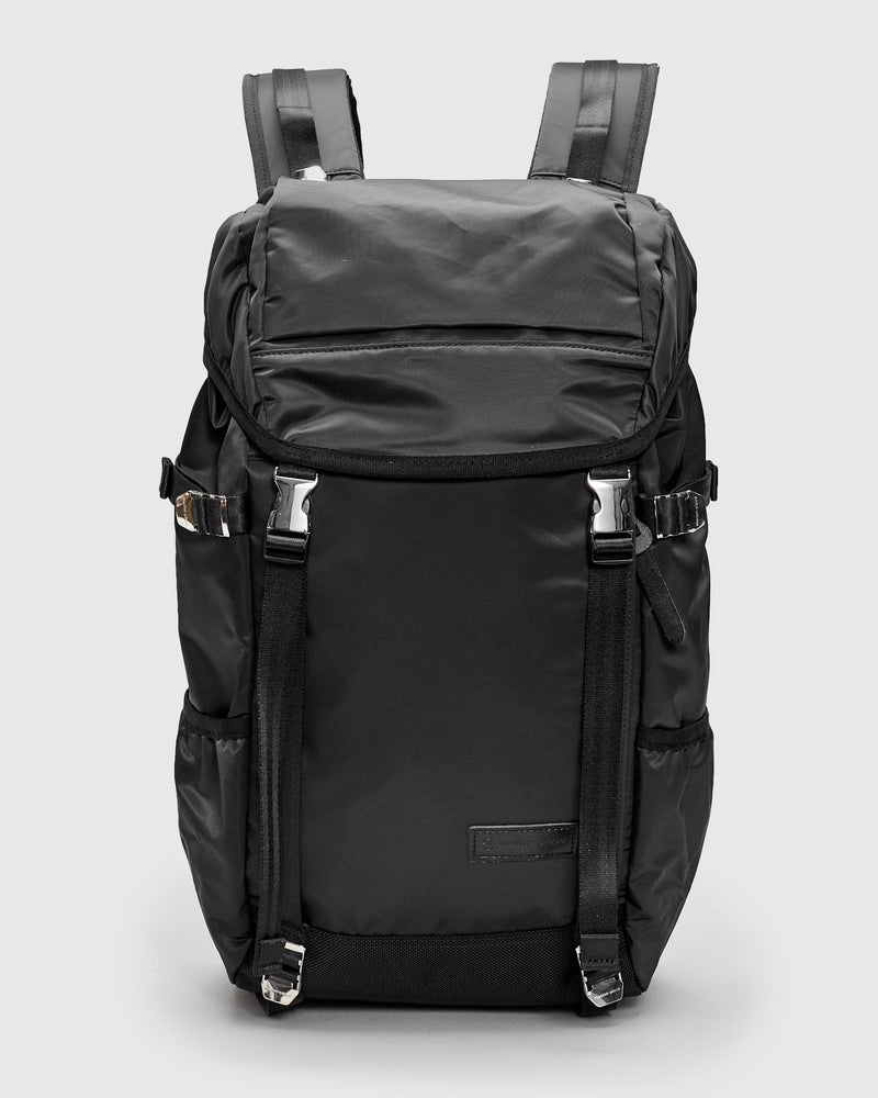 Lightning V2 Backpack in Black