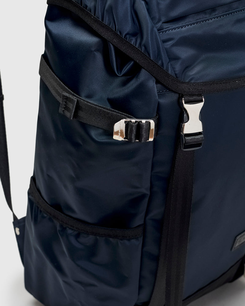 Lightning V2 Backpack in Navy