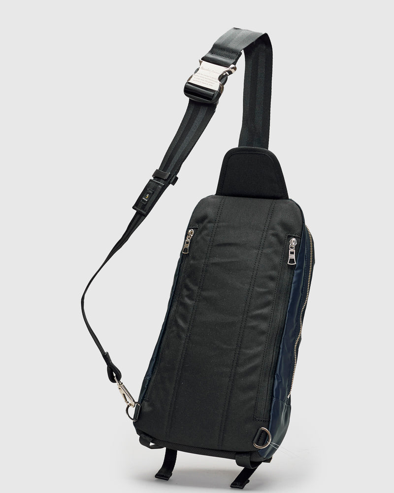Lightning V2 Shoulder Sling Bag in Navy
