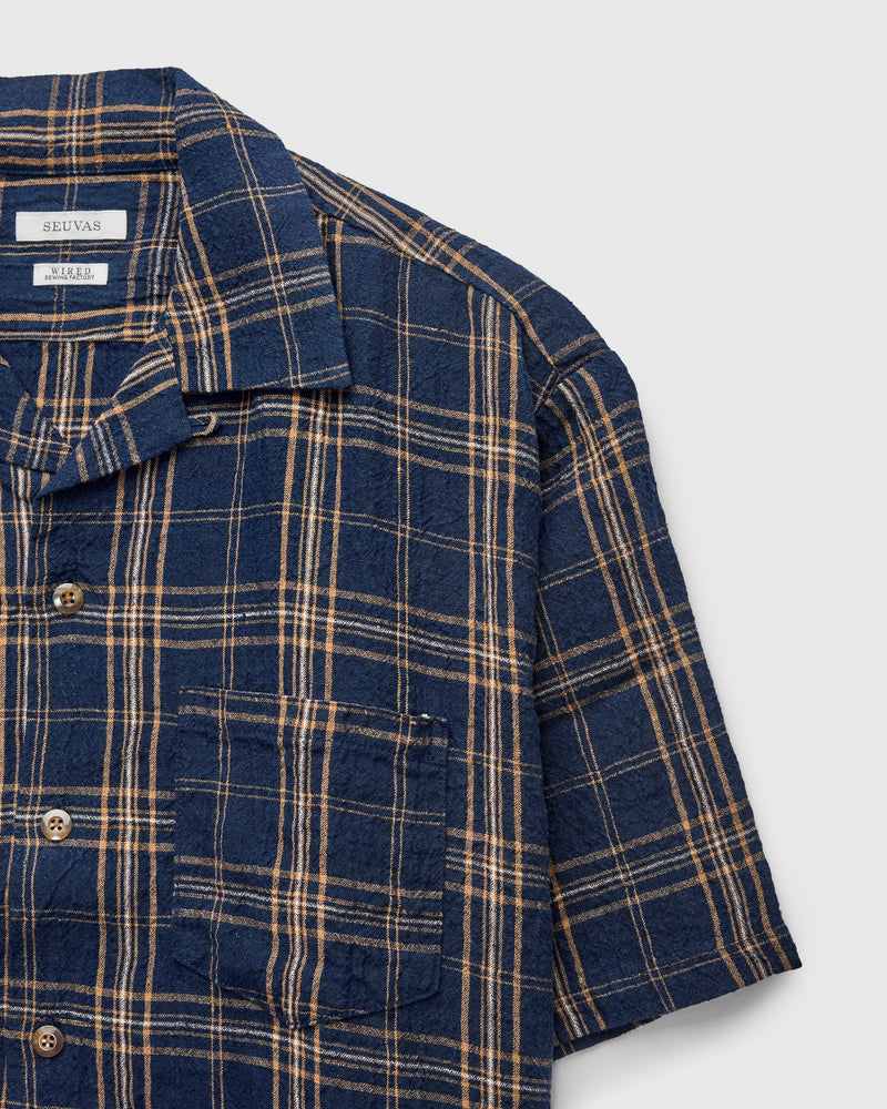 Linen Vacation Shirt in Navy