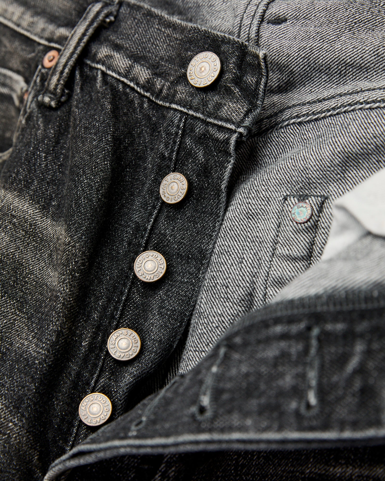 D1890UBS 13oz Washed Black Selvedge Denim - Loose Straight Fit