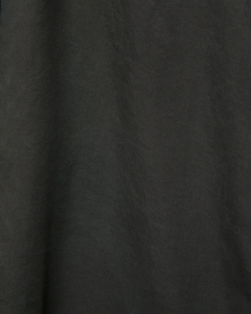 Tencel Gabardine Pearlsnap Shirt in Faded Black