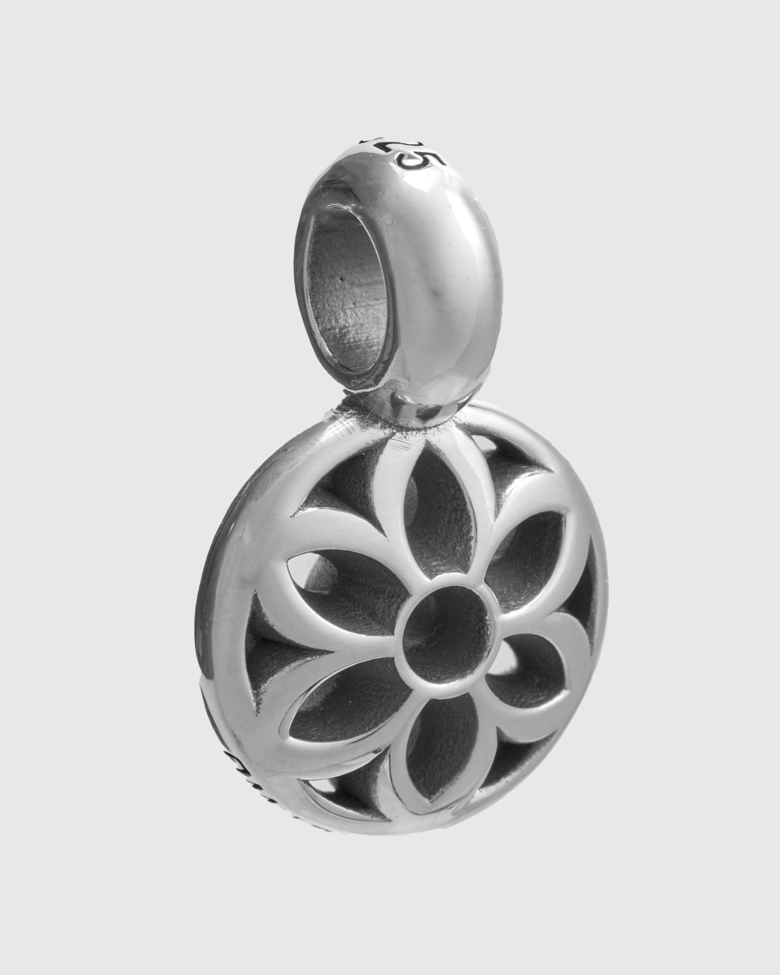 Rosette Disc Pendant in Sterling Silver – Blue Owl Workshop