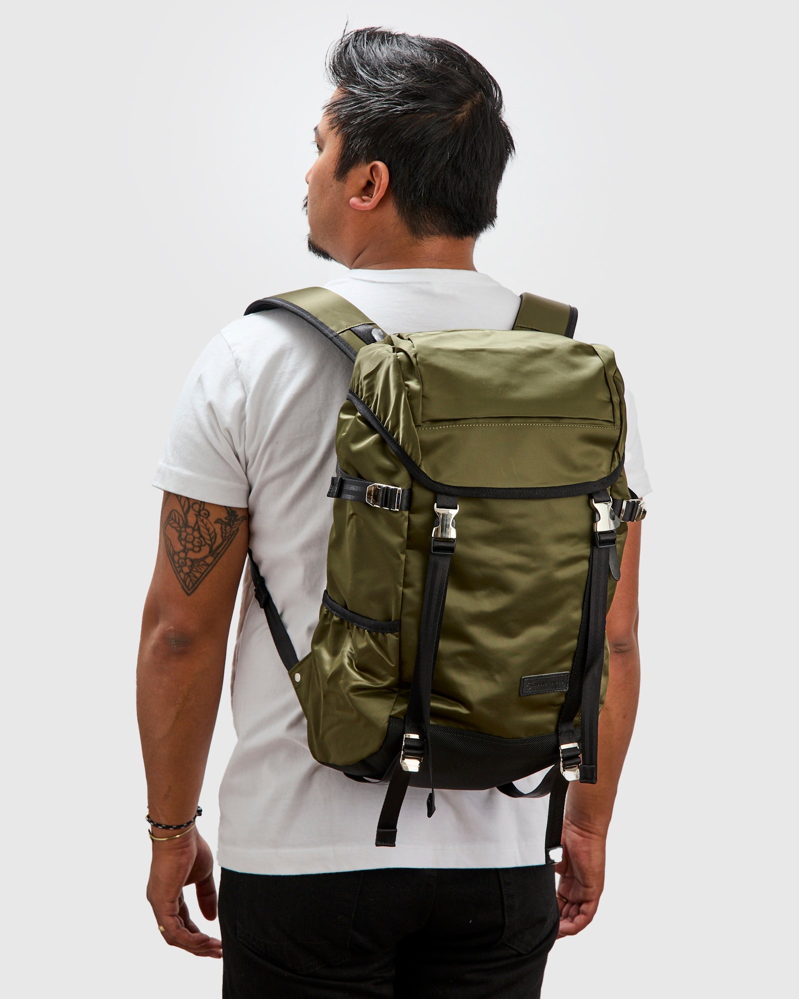 Lightning V2 Backpack in Khaki – Blue Owl Workshop