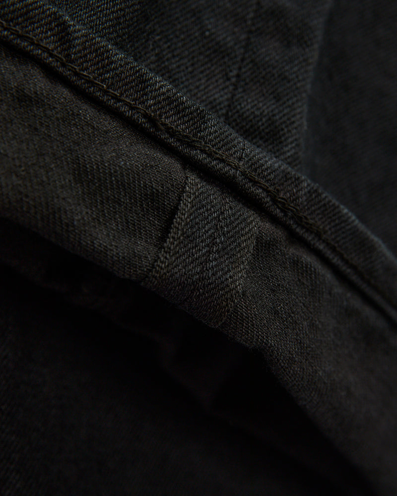 D1899S "Kyoto Montsuki" 13.5oz Kuro Overdye x Natural Indigo Selvedge Denim - Tapered Fit