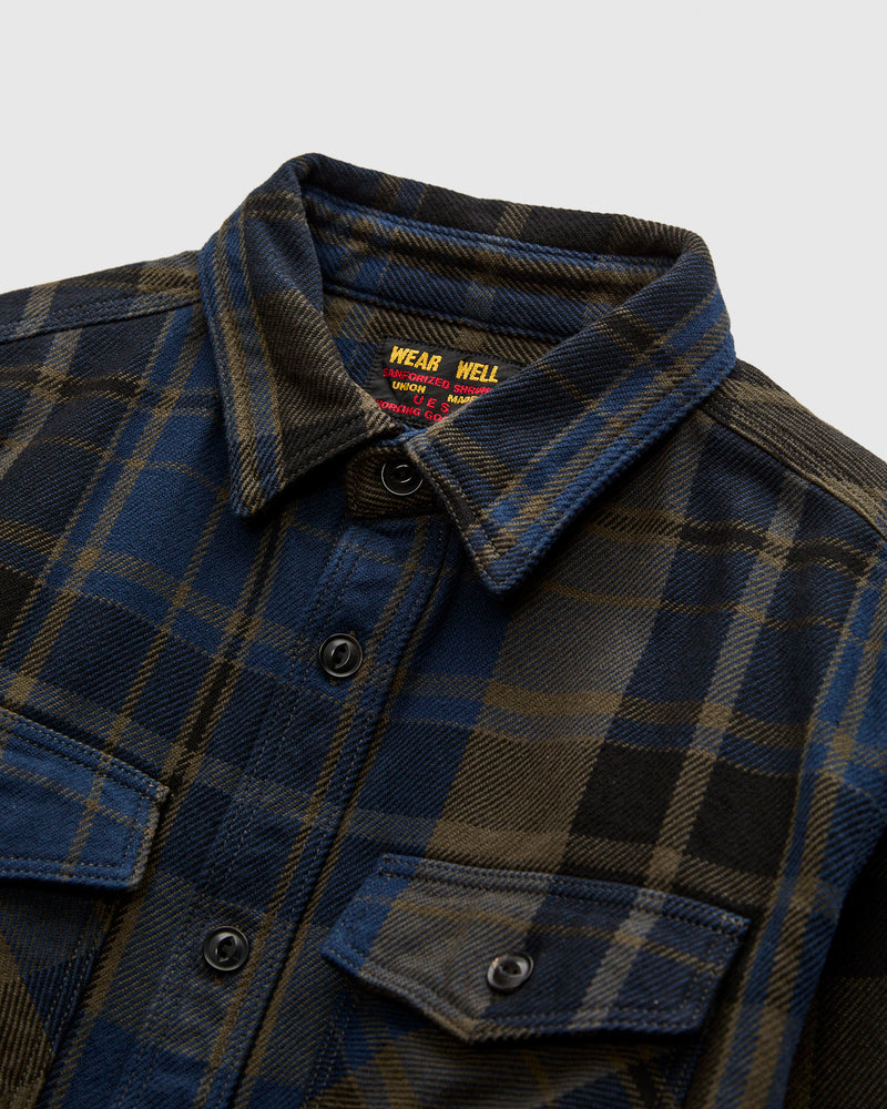 Extra Heavy Flannel Shirt in Navy Moss