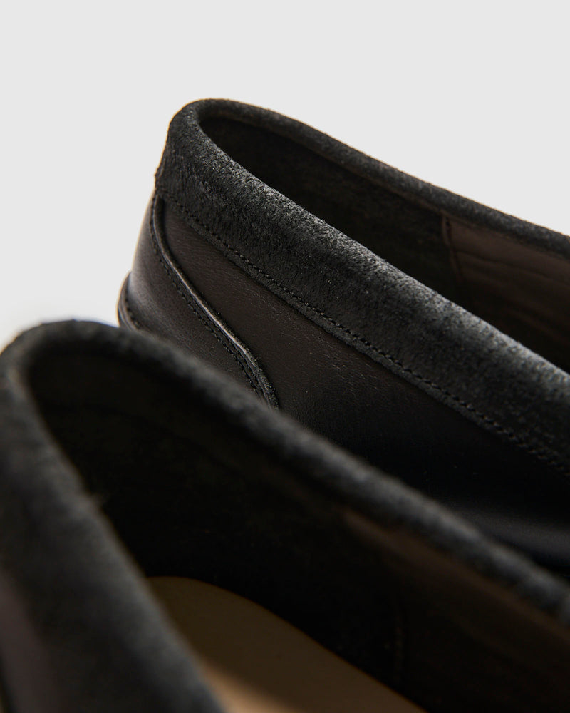 All-Season Loafer in Black "Señora"