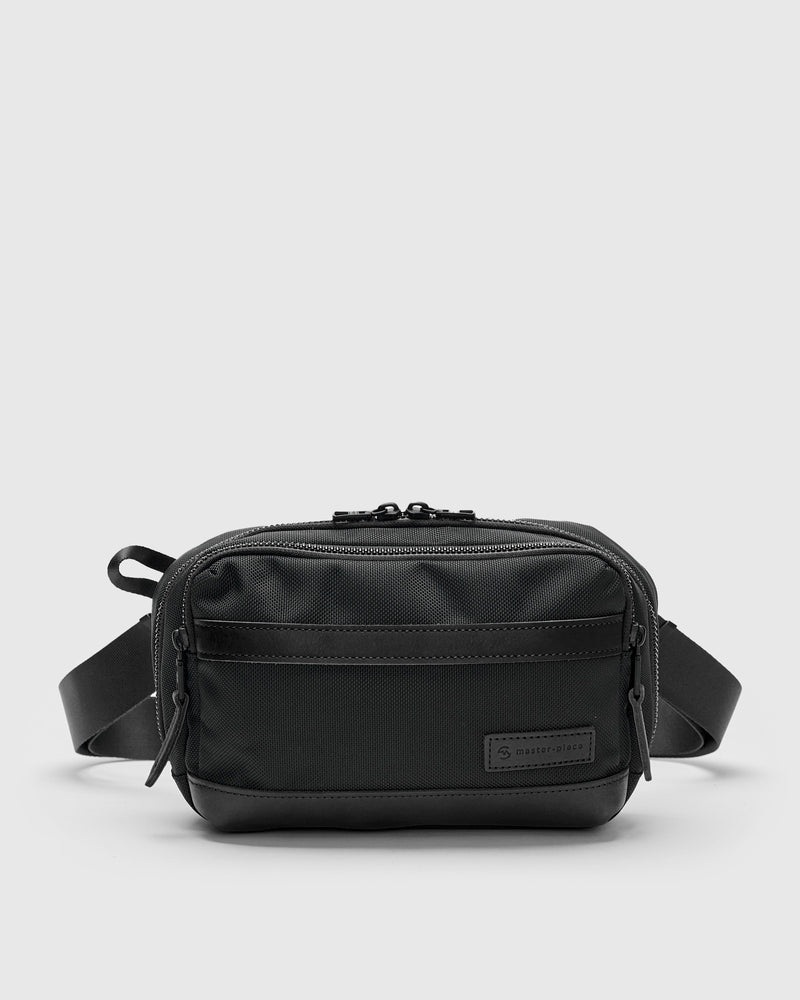 Explorer Sling Bag in Black