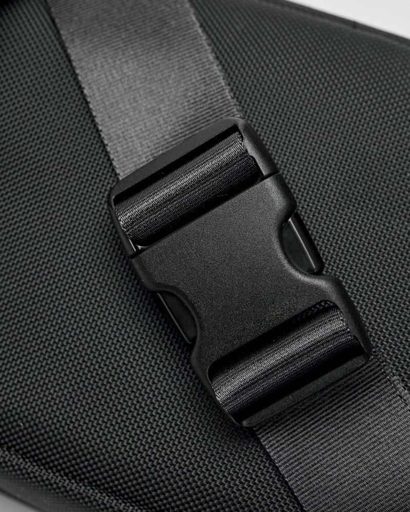 Explorer Sling Bag in Black