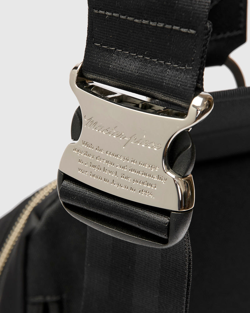 Lightning Shoulder Bag in Black