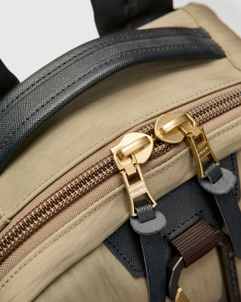 Link Backpack v2 in Beige