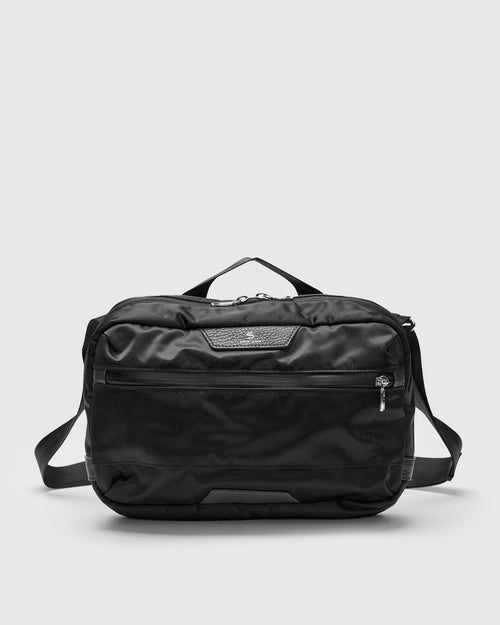 Progress Large Shoulder Carry Bag in Black