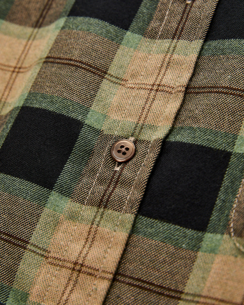 Bass Button-Up Shirt in Taupe
