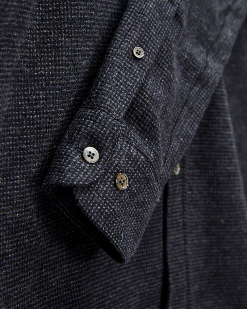 Sounds Button-Up Shirt in Grey