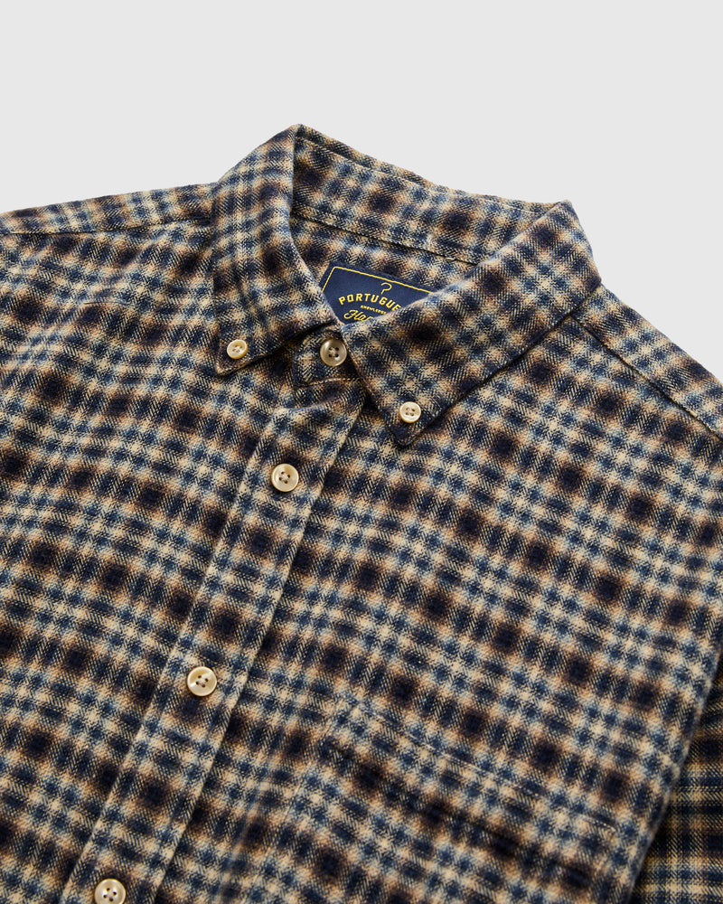 Vouga Button-Up Shirt in Blue
