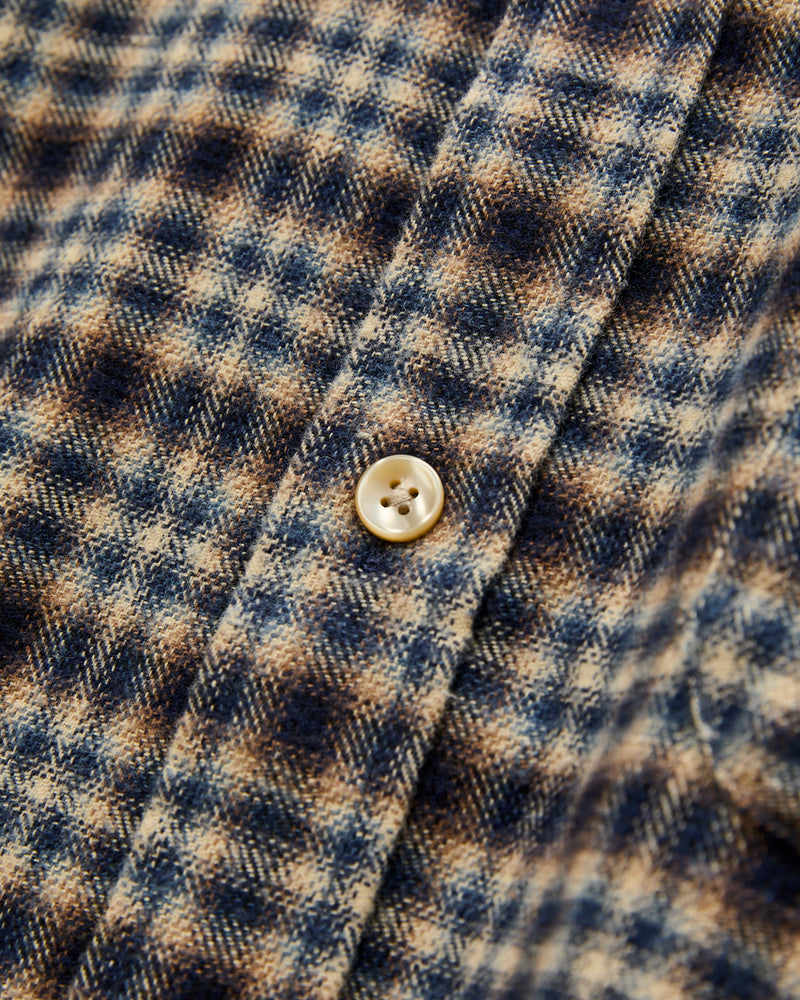 Vouga Button-Up Shirt in Blue