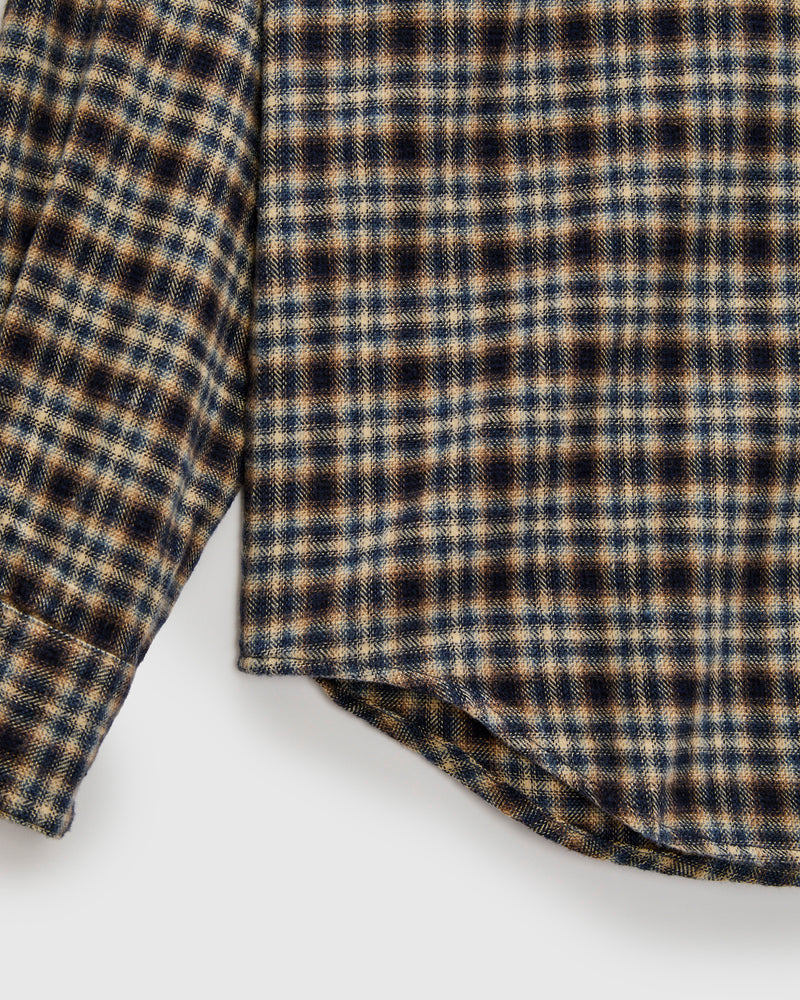 Vouga Button-Up Shirt in Blue