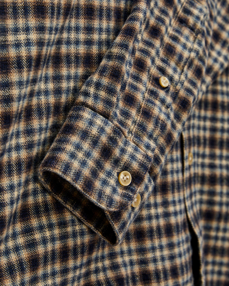 Vouga Button-Up Shirt in Blue