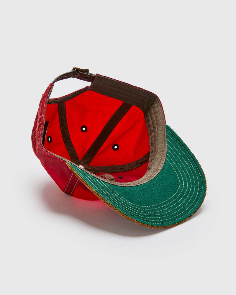 Mountaineering Oil Cloth Sportsman Cap in Vintage Red