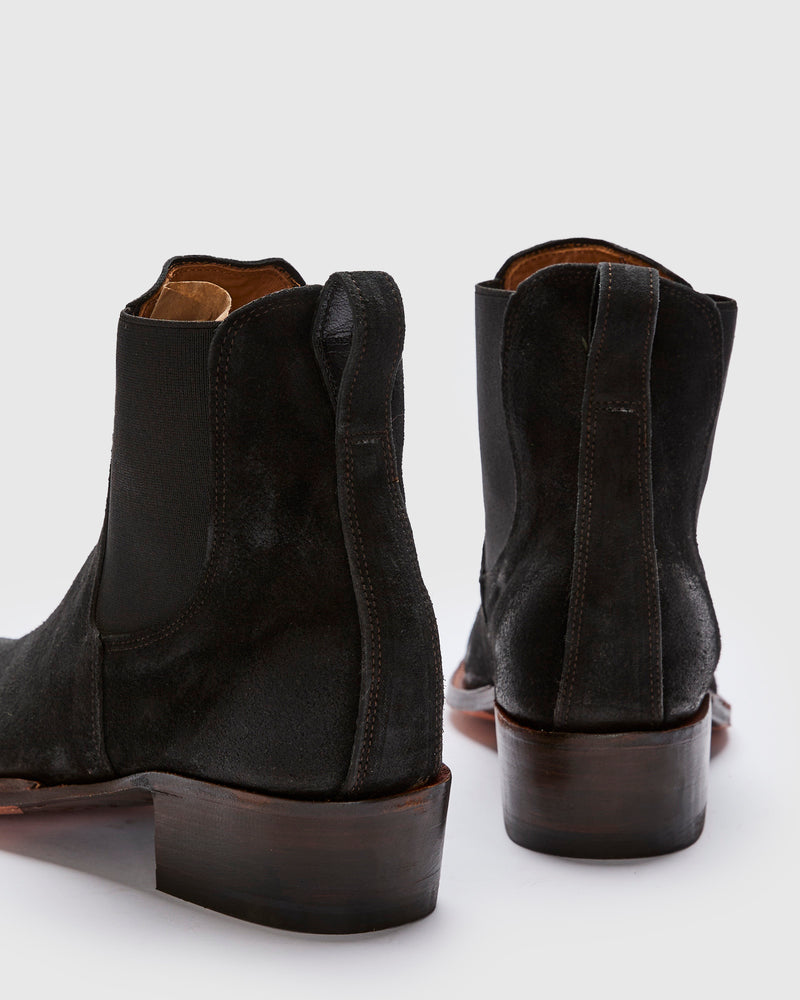 Plainview Chelsea Boot in Black Roughout