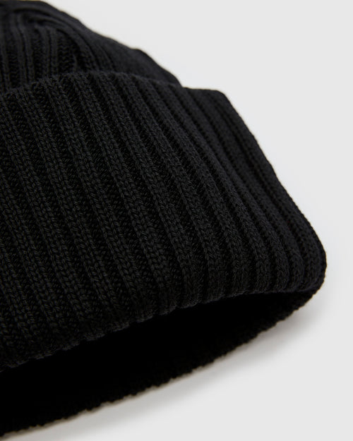 Solid Wool Knit Cap in Black