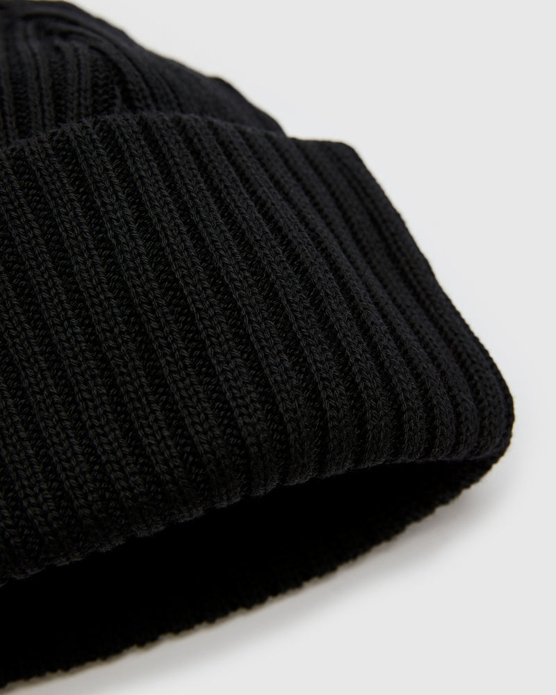 Solid Wool Knit Cap in Black