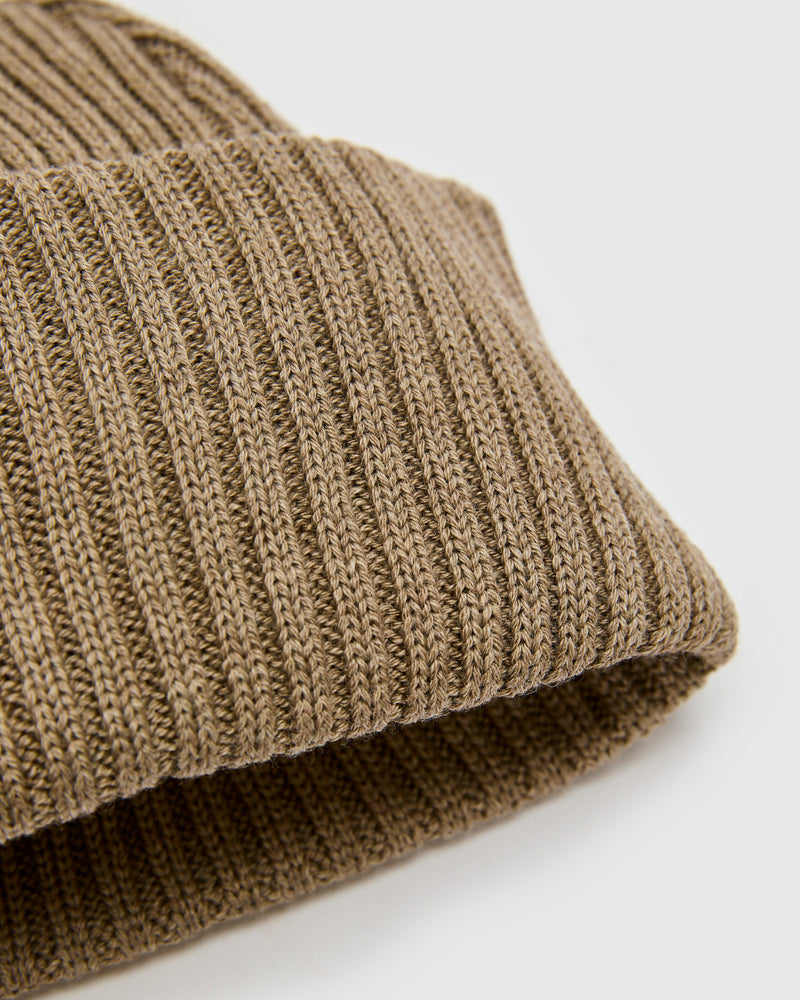 Solid Wool Knit Cap in Melange Brown