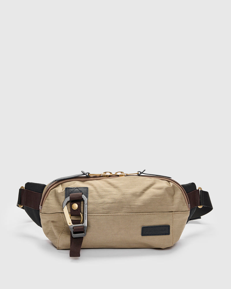 Link Waist Bag v2 in Beige