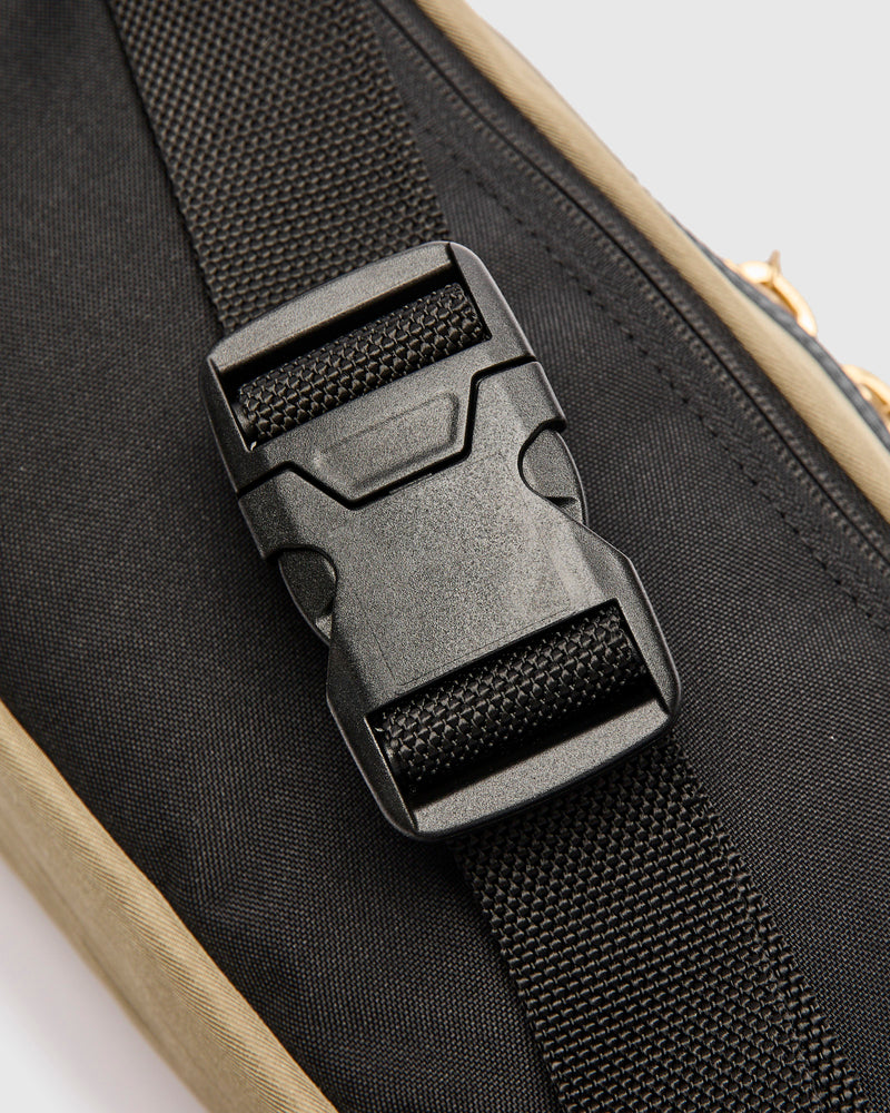 Link Waist Bag v2 in Beige