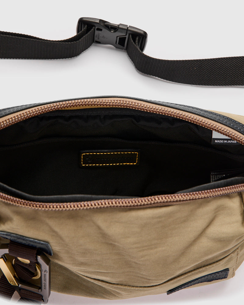 Link Waist Bag v2 in Beige