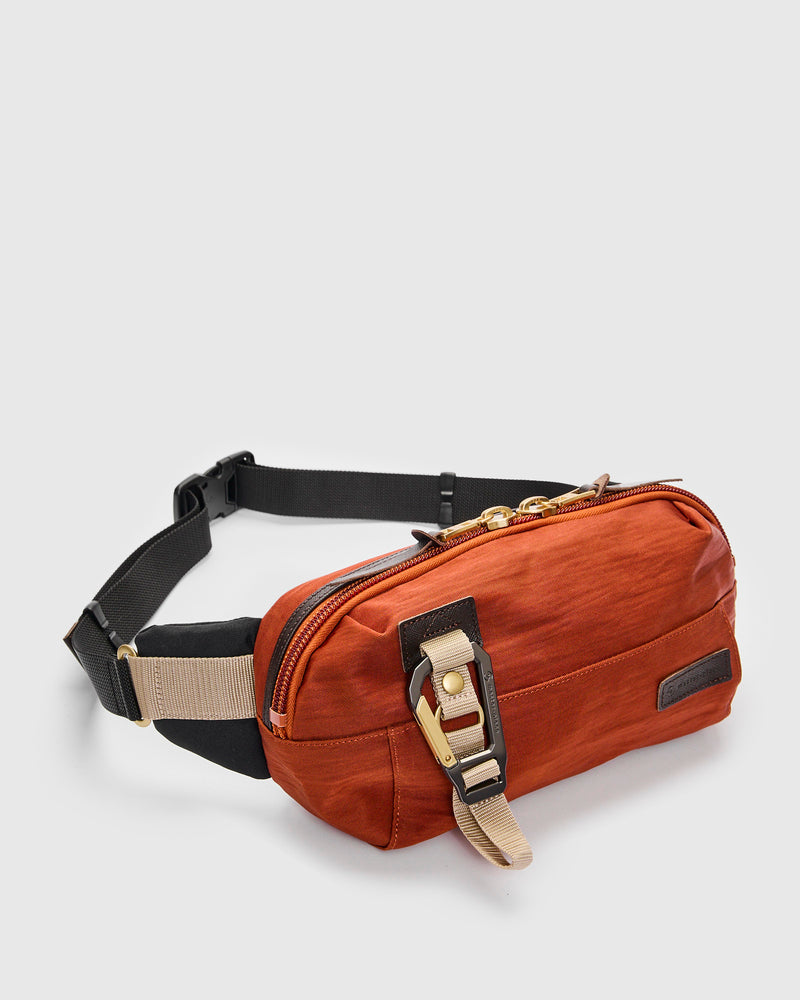 Link Waist Bag v2 in Orange